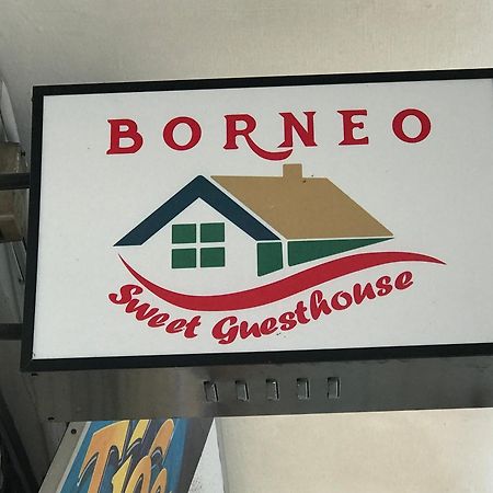 Borneo Sweet Guesthouse Кучинг Екстериор снимка