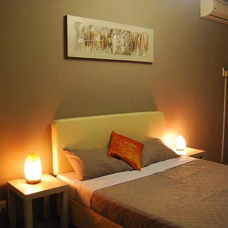 Borneo Sweet Guesthouse Кучинг Екстериор снимка