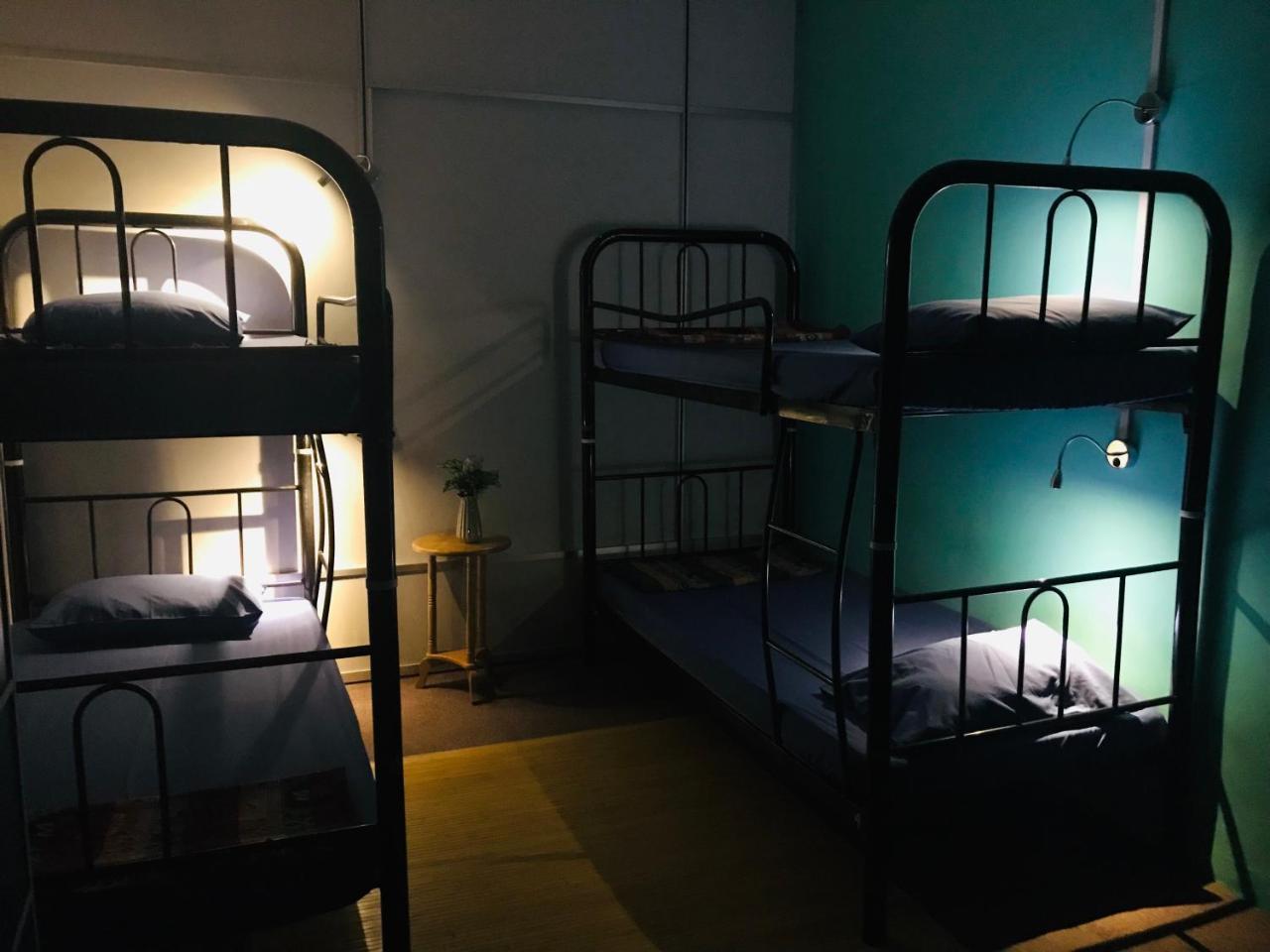 Borneo Sweet Guesthouse Кучинг Екстериор снимка